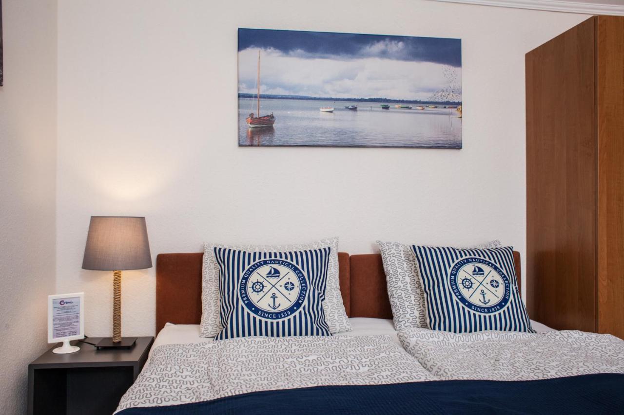 Cetniewo Pokoje I Apartamenty Wladyslawowo Luaran gambar