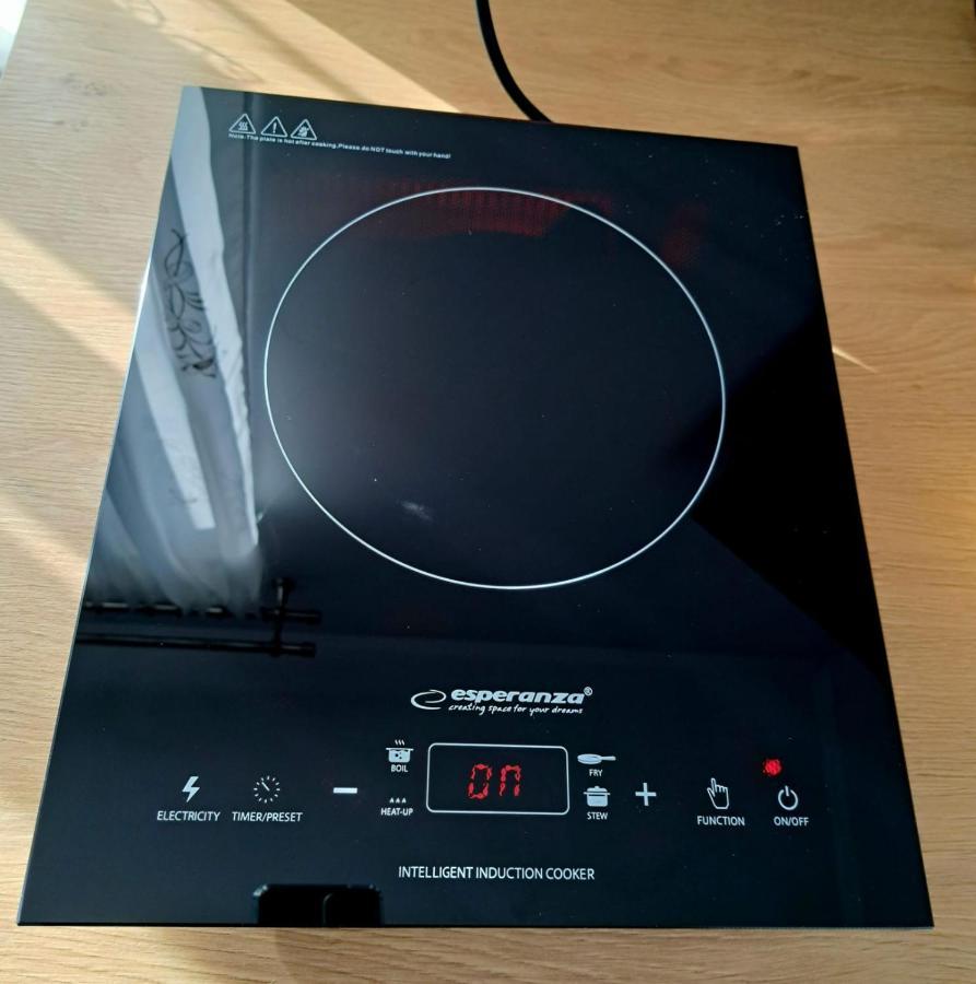 Cetniewo Pokoje I Apartamenty Wladyslawowo Luaran gambar