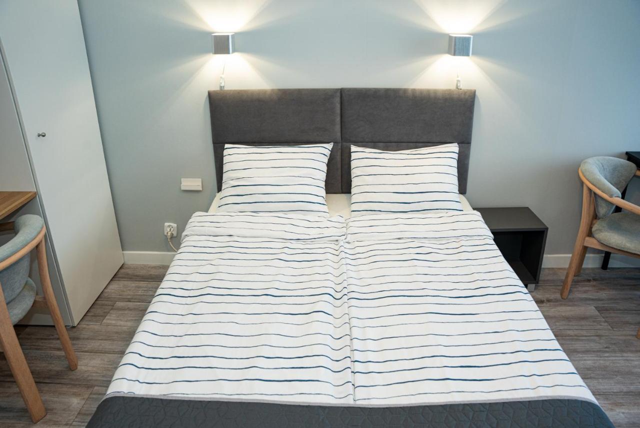 Cetniewo Pokoje I Apartamenty Wladyslawowo Luaran gambar
