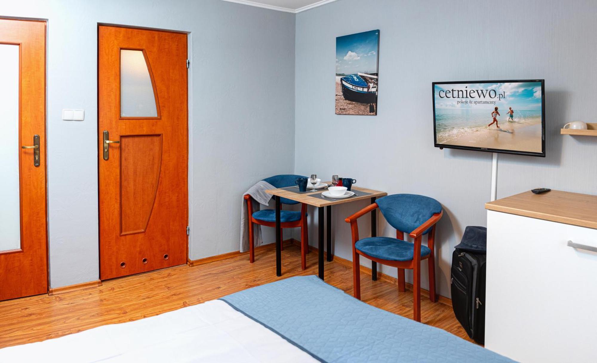 Cetniewo Pokoje I Apartamenty Wladyslawowo Luaran gambar