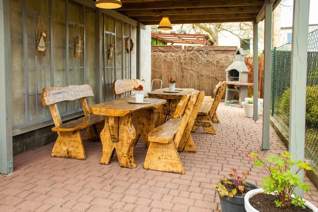 Cetniewo Pokoje I Apartamenty Wladyslawowo Luaran gambar