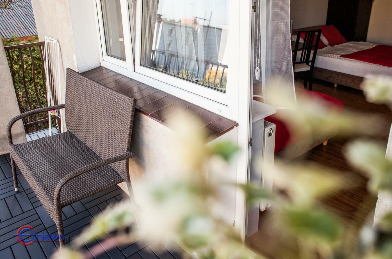 Cetniewo Pokoje I Apartamenty Wladyslawowo Luaran gambar